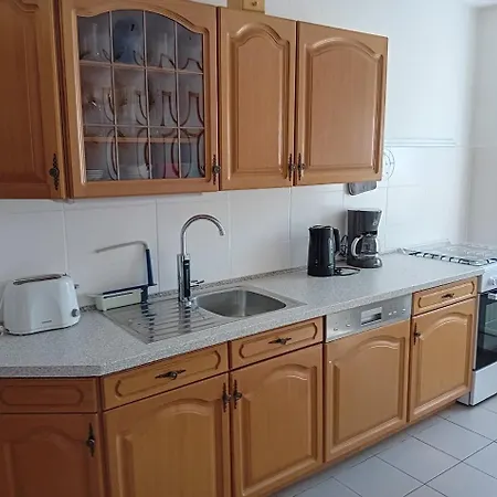 Апартаменты Lucy 1 *